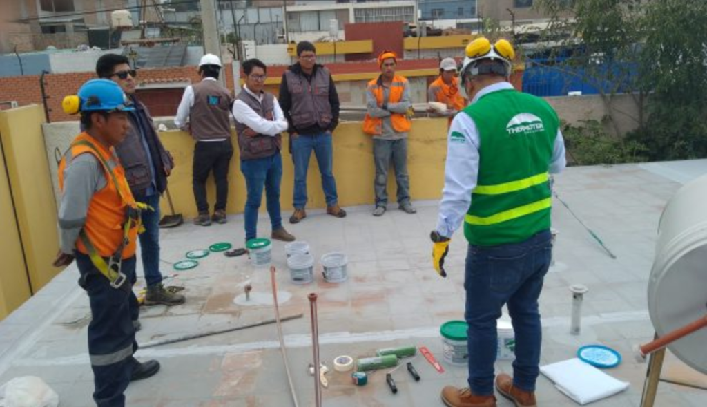 Capacitación Productos Thermotek — Colegio Nacional de la Independencia Americana